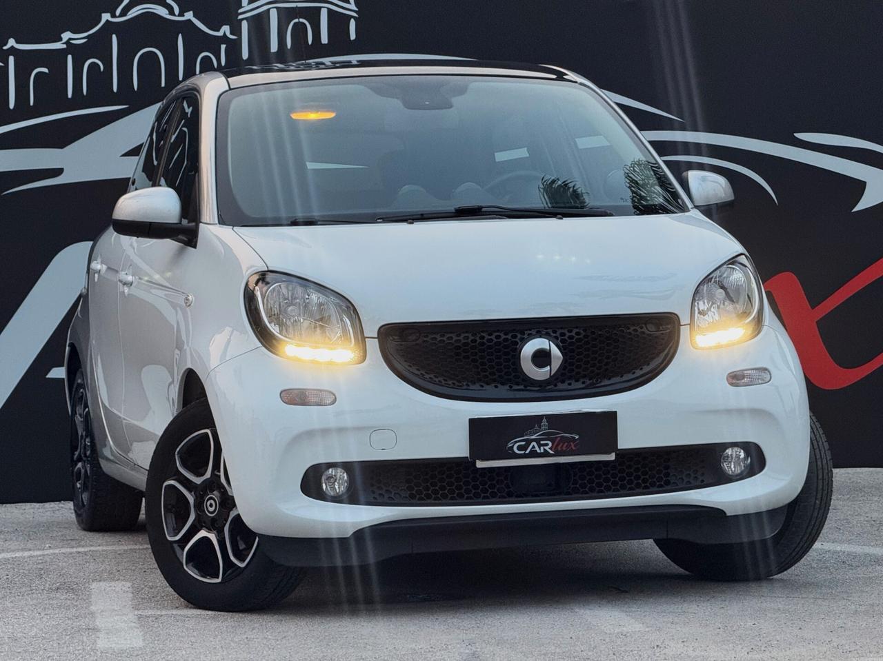 Smart forFour 1.0 Passion 71CV Twinamic TETTO