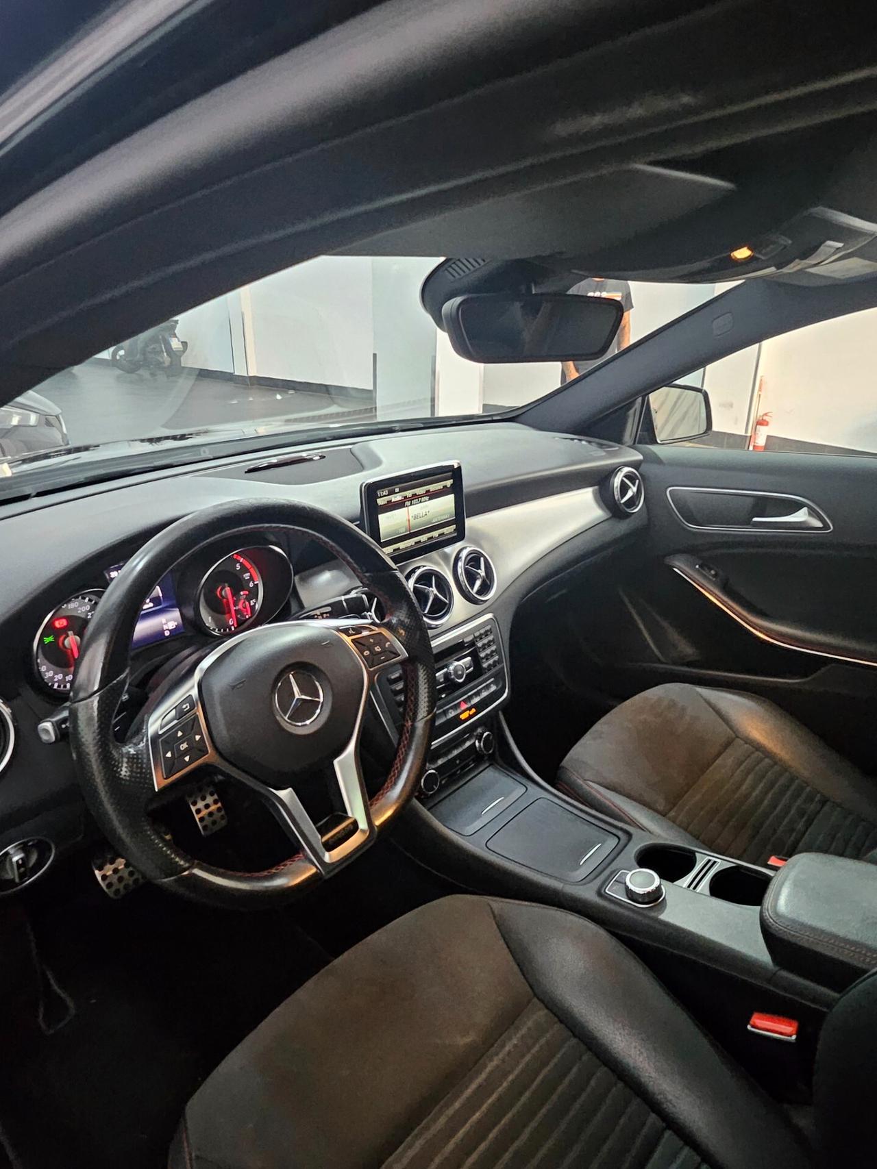 Mercedes-benz GLA 220 d Automatic Premium