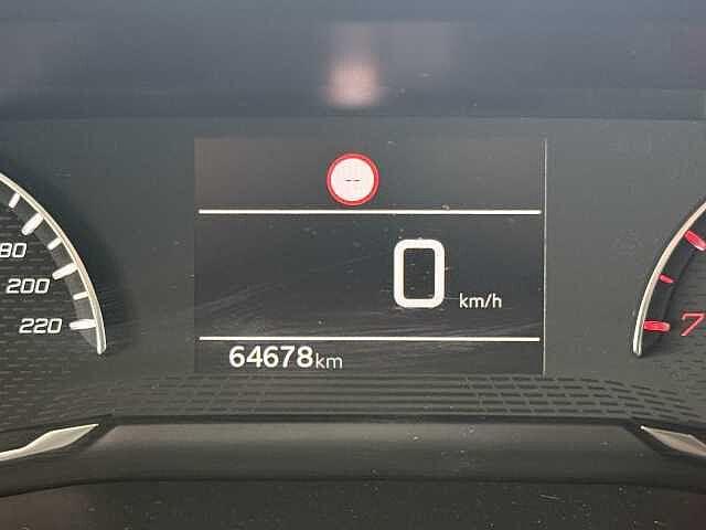 Peugeot 2008 1.2 PureTech 100 CV Active