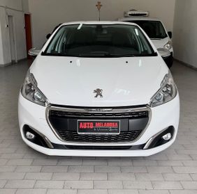 Peugeot 208 BlueHDi 100 S&S 5 porte Signature