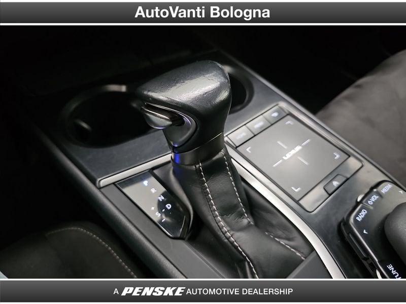 Lexus UX UX 250H Hybrid 2WD Business CVT