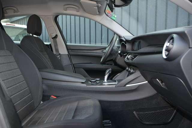 Alfa Romeo Stelvio 2.2 t Business Q4 210cv auto