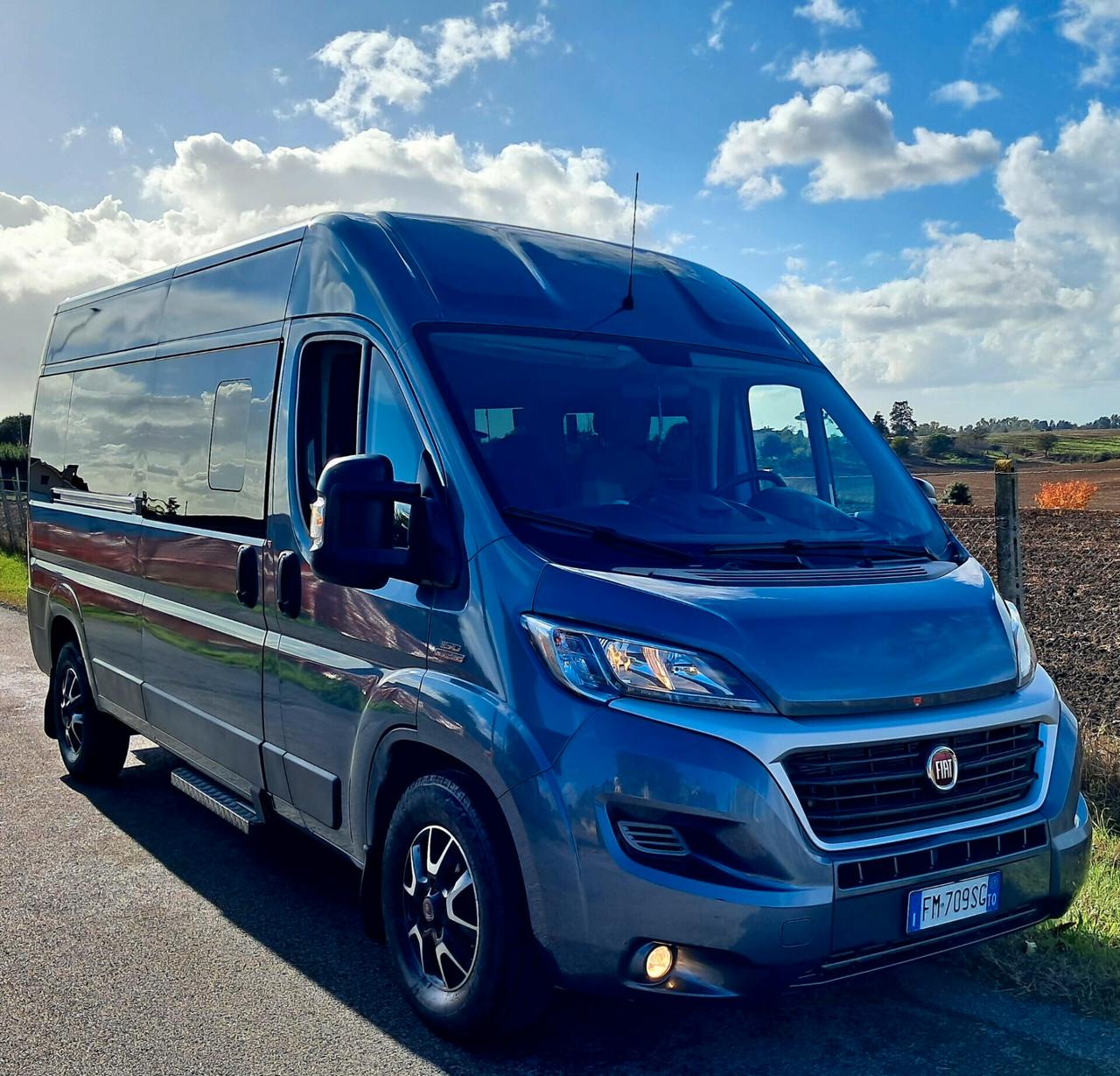 Fiat Ducato Maxi 9 POSTI TRASPORTO DISABILI 5 CARROZZINE PEDANA ELETTROIDRAULICA