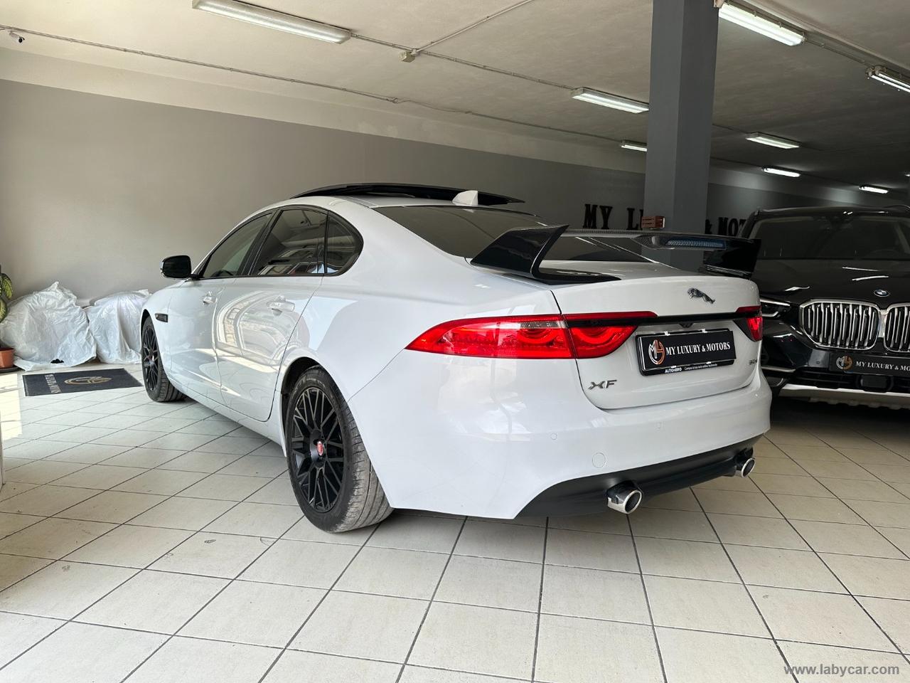 JAGUAR XF 3.0 D V6 300 CV aut. Prestige