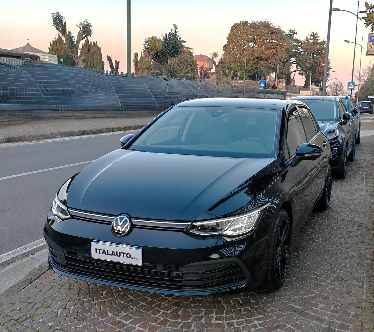 Volkswagen Golf 1.0 eTSI 110 CV EVO DSG Life