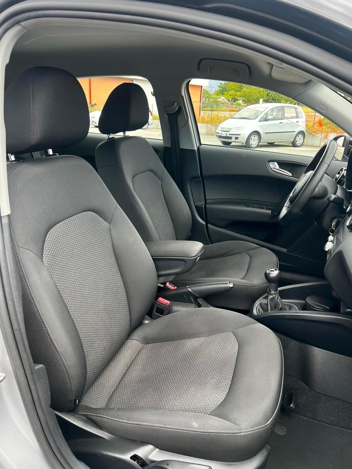 Audi A1 1.6 TDI S line edition plus