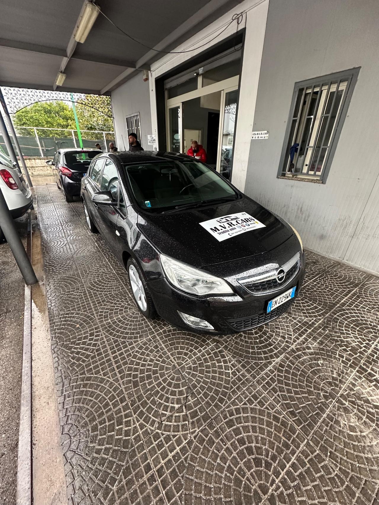 Opel Astra 1.4 Turbo 140CV 5 porte GPL Tech Cosmo