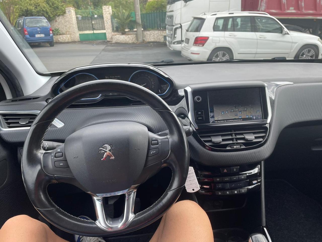 Peugeot 2008 BlueHDi 100 Allure