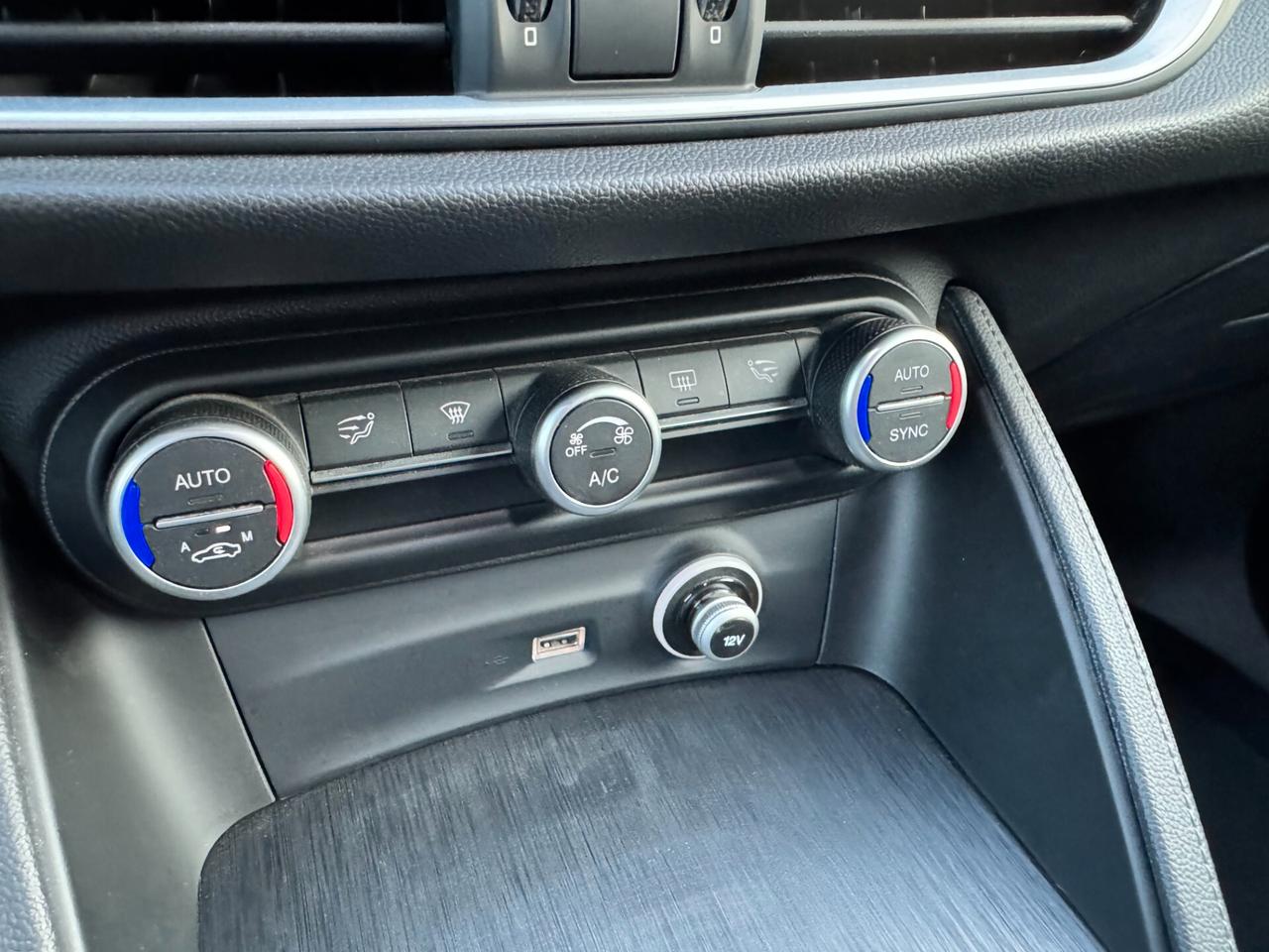 Alfa Romeo Stelvio 2.2 Turbodiesel 210 CV AT8 Q4 Super