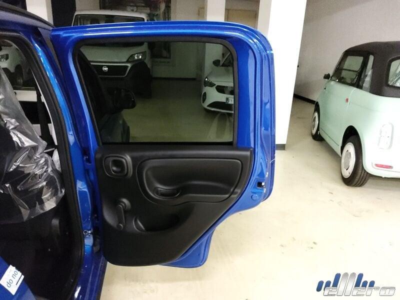 FIAT Pandina 1.0 65cv Hybrid CROSS