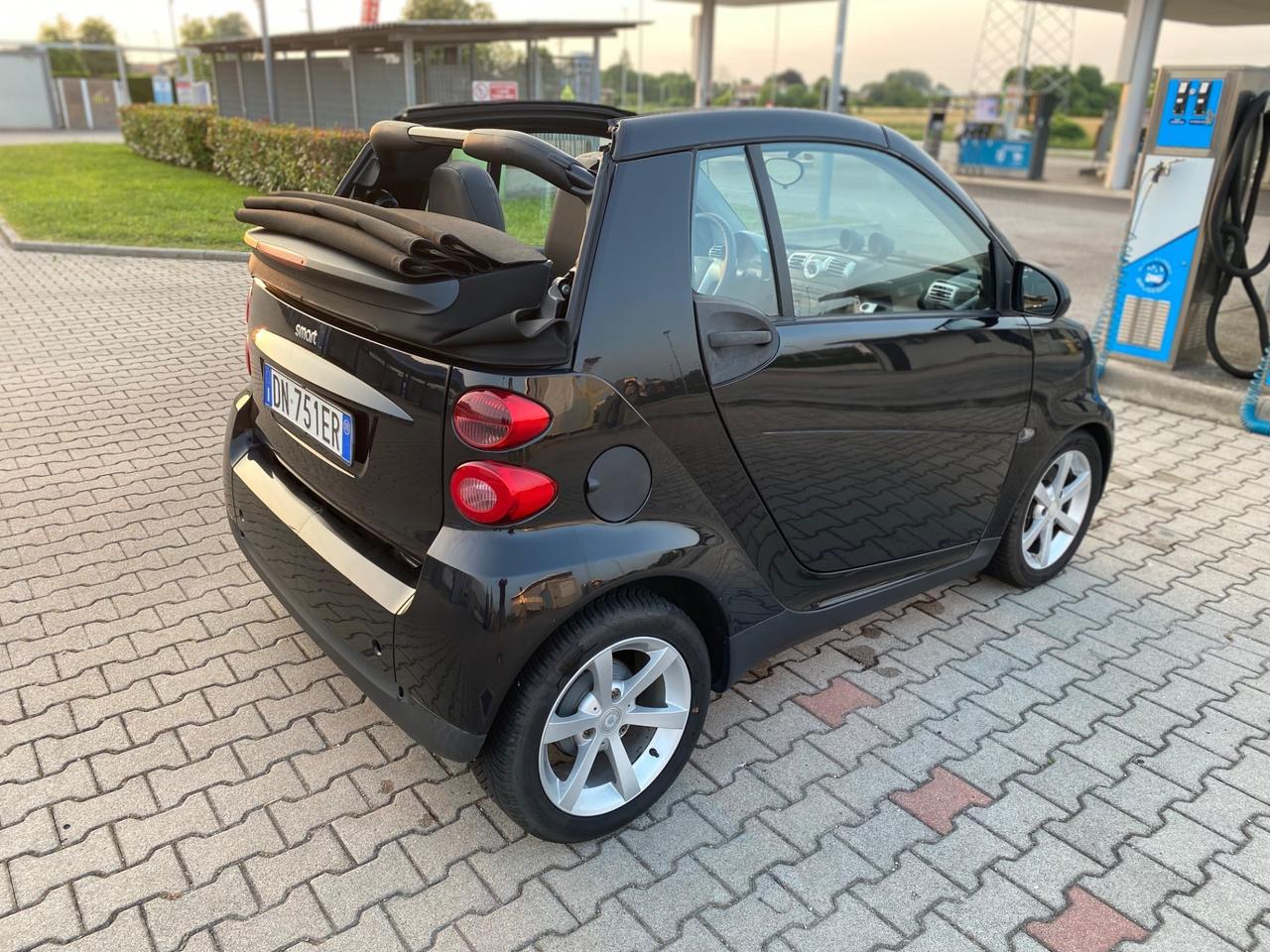 Smart ForTwo 1000 52 kW cabrio pulse