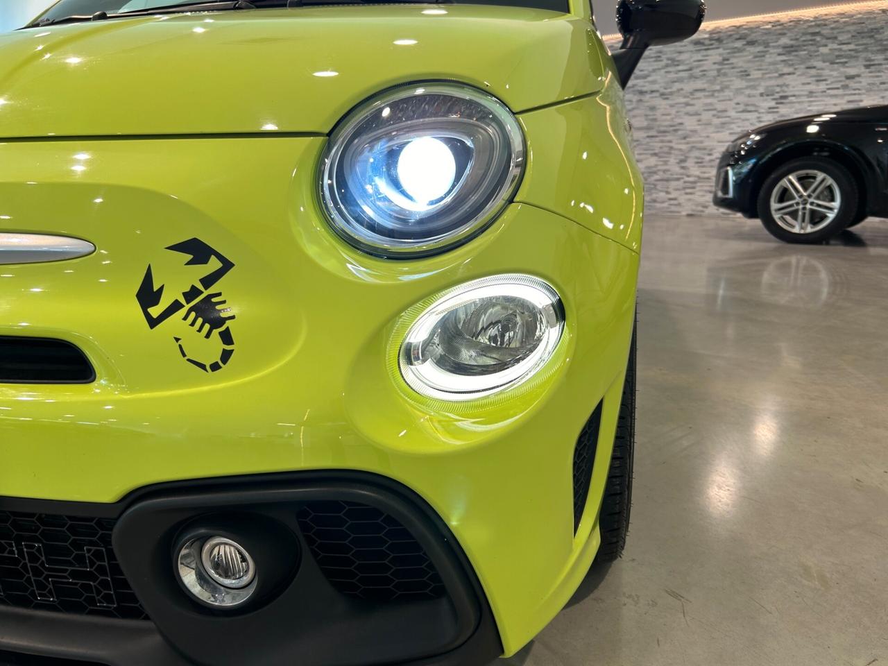 Abarth 595 1.4 Turbo T-Jet 160 CV Pista