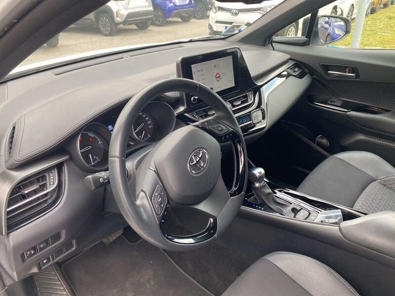 Toyota C-HR 2.0 Hybrid E-CVT Trend