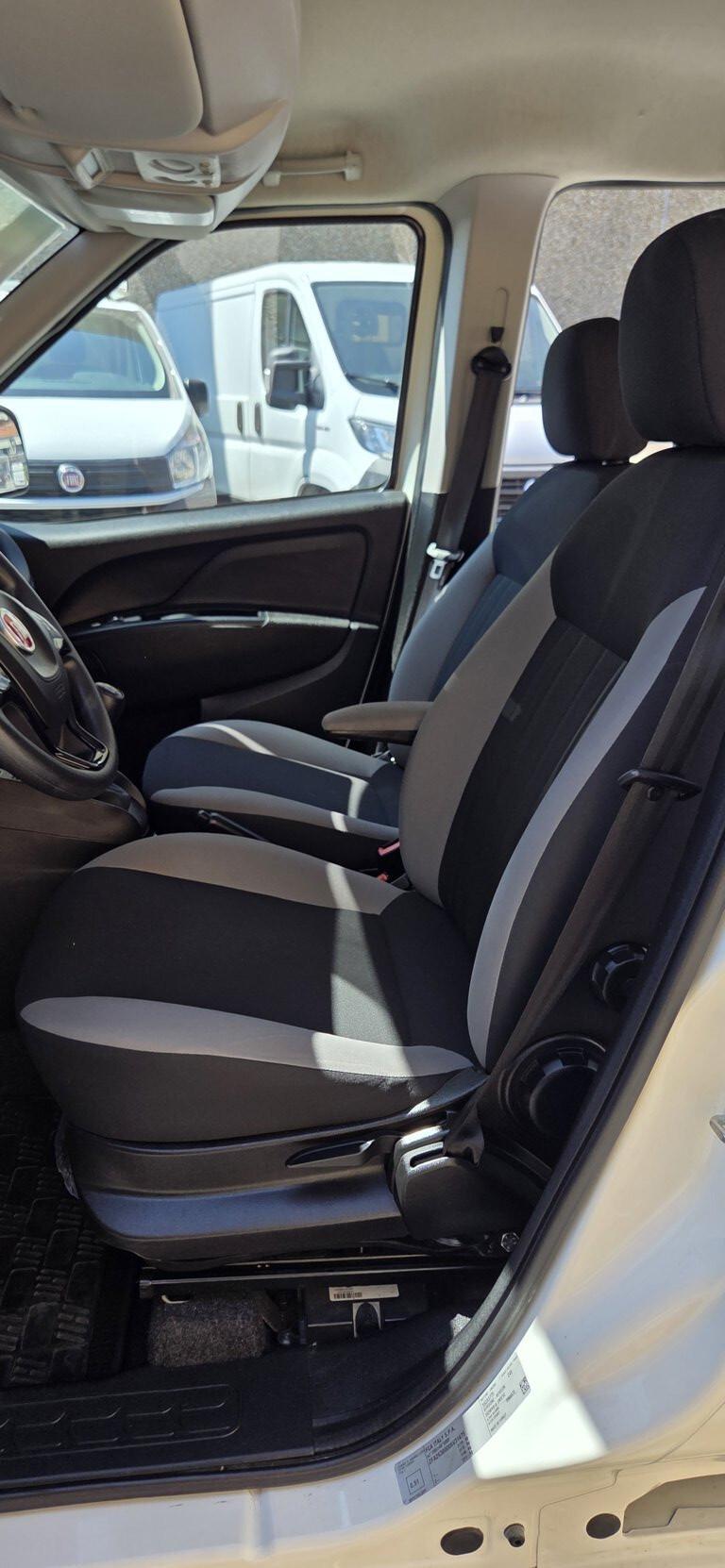 Fiat DOBLO' 1.3 MTJ 95 CV CH1 LOUNGE OMOL.AUTOCARRO 5 POSTI KM. 34.000 CERTIFICATI-APPENA TAGLIANDATO +IVA