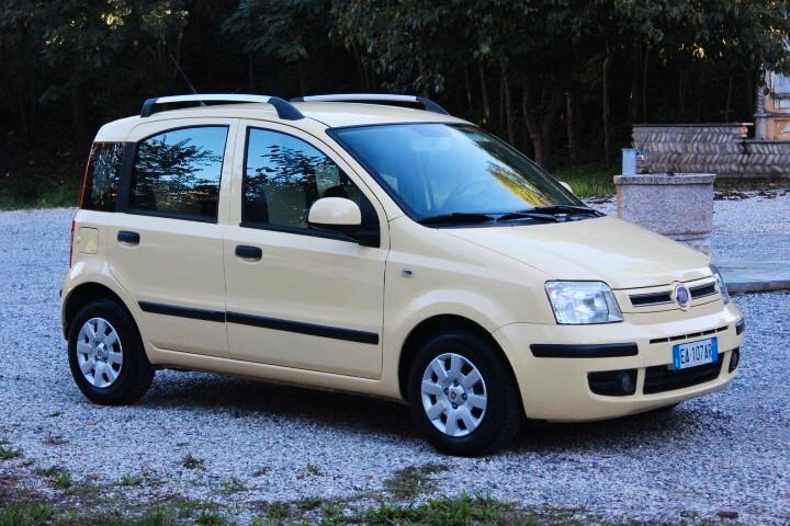 Fiat Panda 1.2 Dynamic Eco LETTERALMENTE PARI AL NUOVO 5PORTE 5POSTI UNICA PROPRIETARIA ASSOLUTA CLIMA