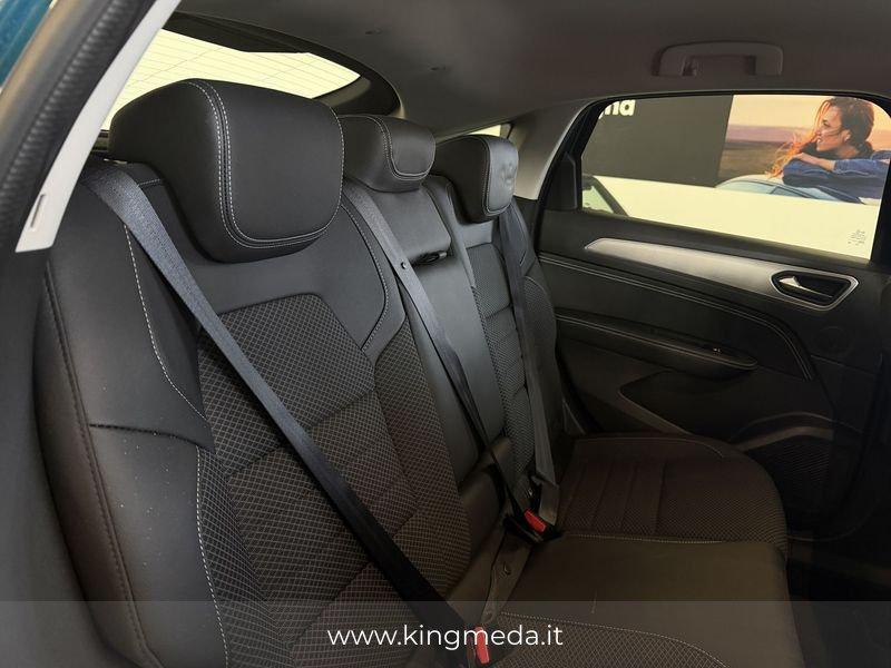 Renault Arkana E-Tech 1.6 Hybrid E-TECH 145 Techno