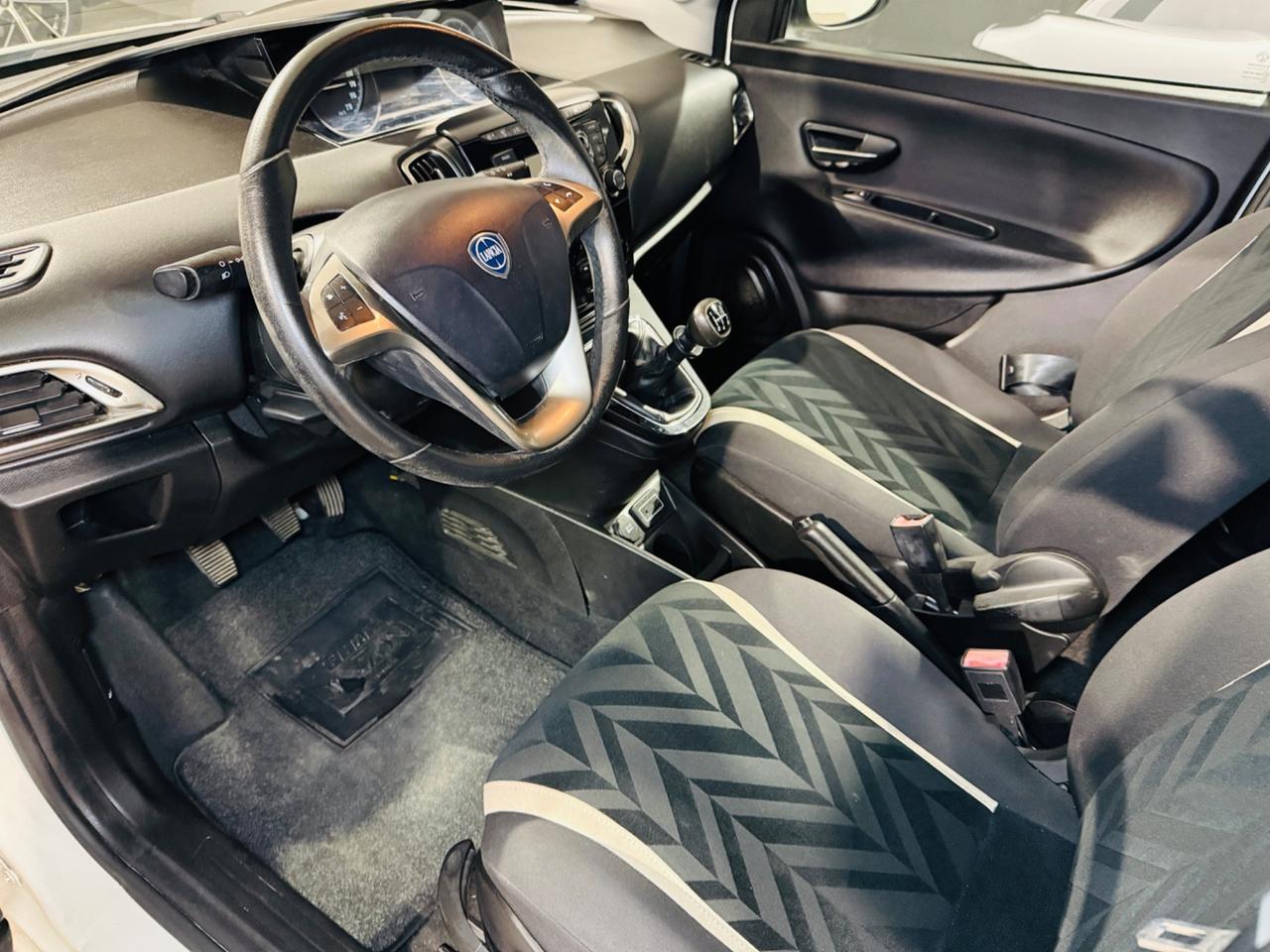 Lancia Ypsilon 1.3 MTJ*95CV*NEOPATENTATI*