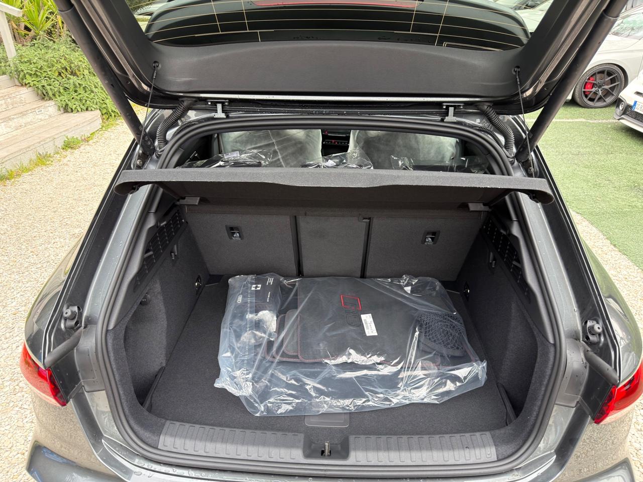 Audi A3 RS 3 SPB TFSI quattro S tronic