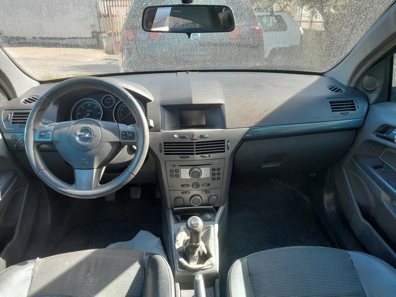 Opel Astra 1.7 CDTI 5 porte Cosmo unico proprietario