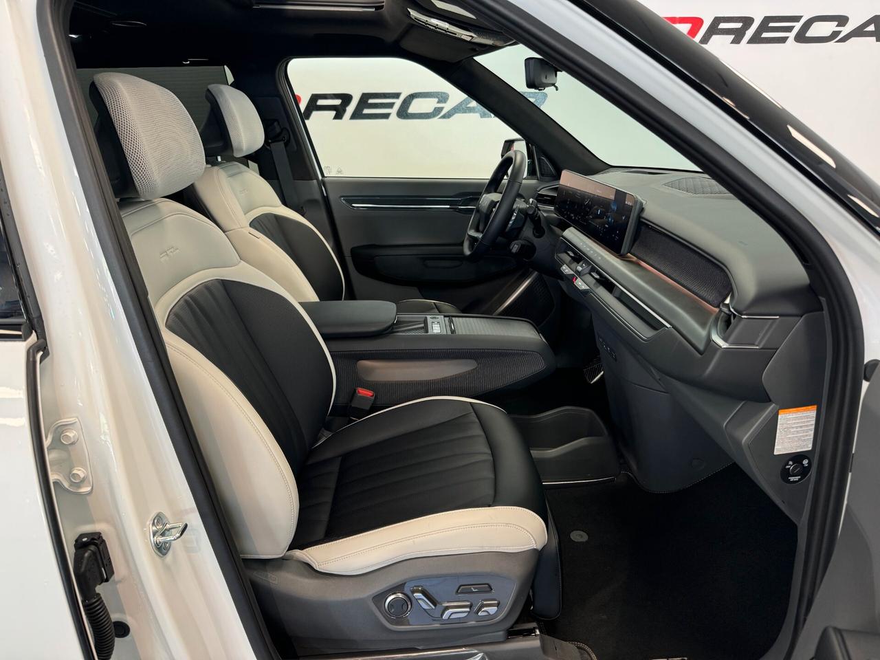 Kia EV9 Dual Motor AWD GT-line Launch Edition 14.000 KM