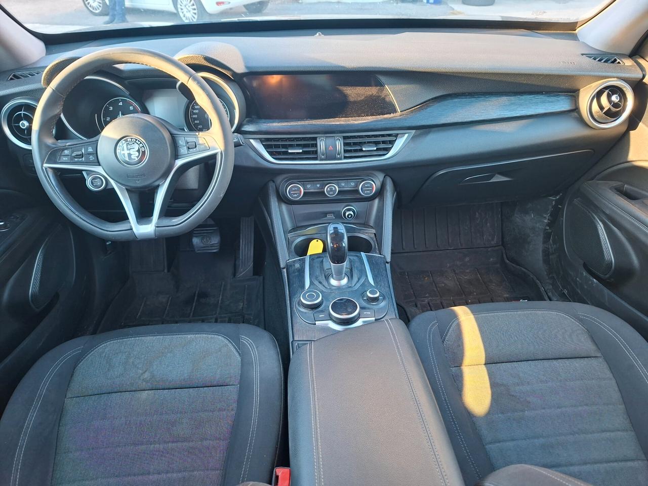 Alfa Romeo Stelvio *** MOTORE FUSO ***