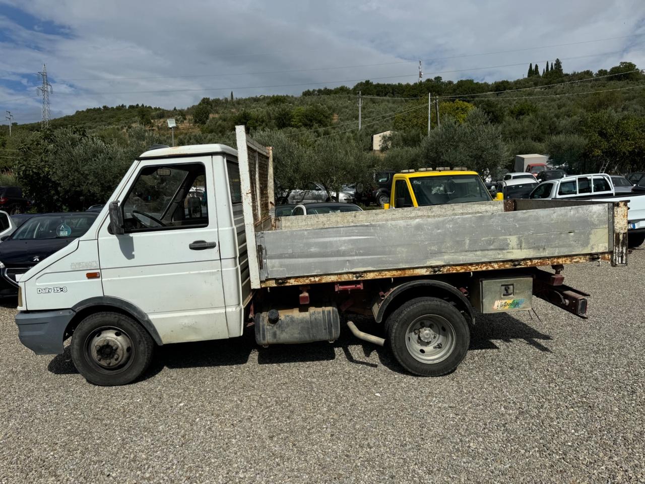 IVECO DAILY RIBALTABILE