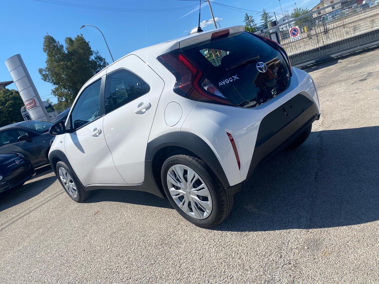 Toyota Aygo X 1.0 VVT-i 72 CV 5 porte Active
