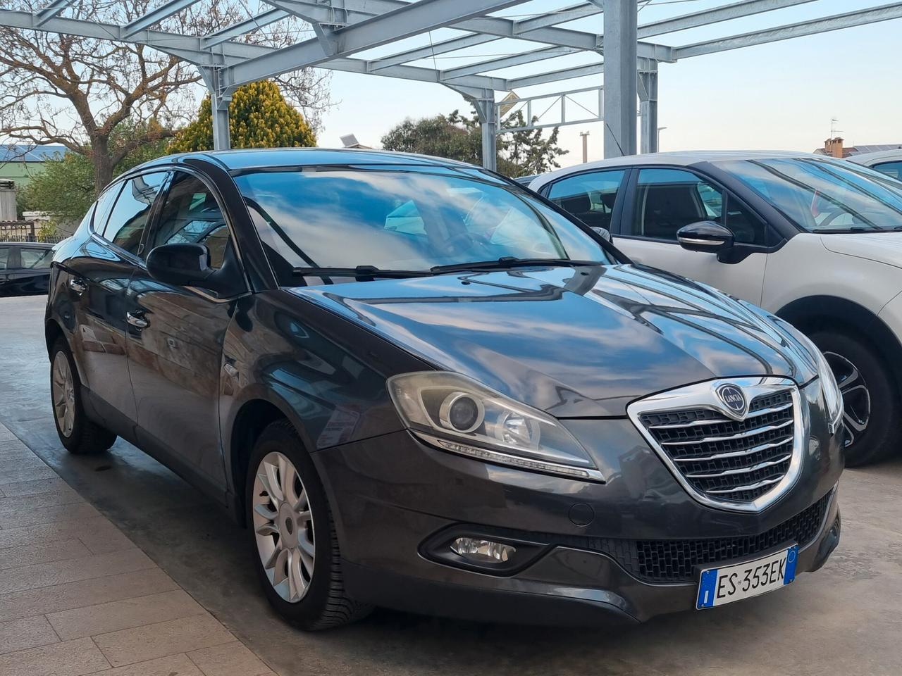 Lancia Delta 1.6 MJT DPF Gold