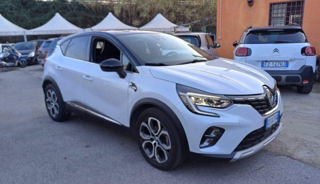 RENAULT Captur TCe 150 CV EDC FAP Initiale Paris