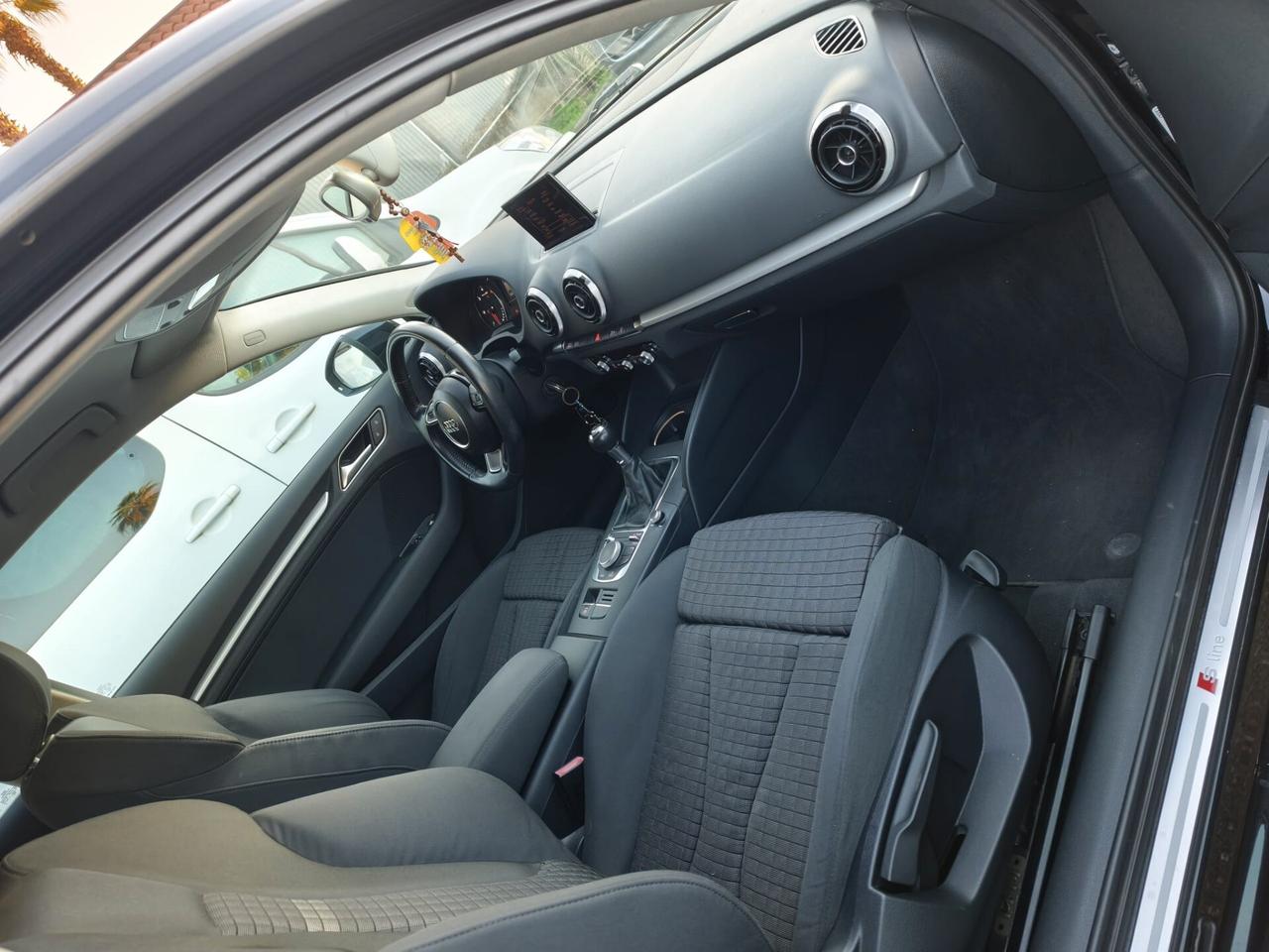 AUDI A3 2'0TDI 150CV QUATTRO SLINE COUPE'