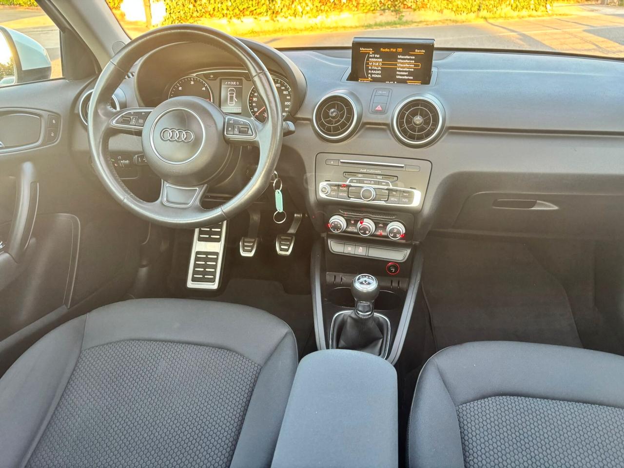 Audi A1 SPB 1.4 TDI Admired S LINE