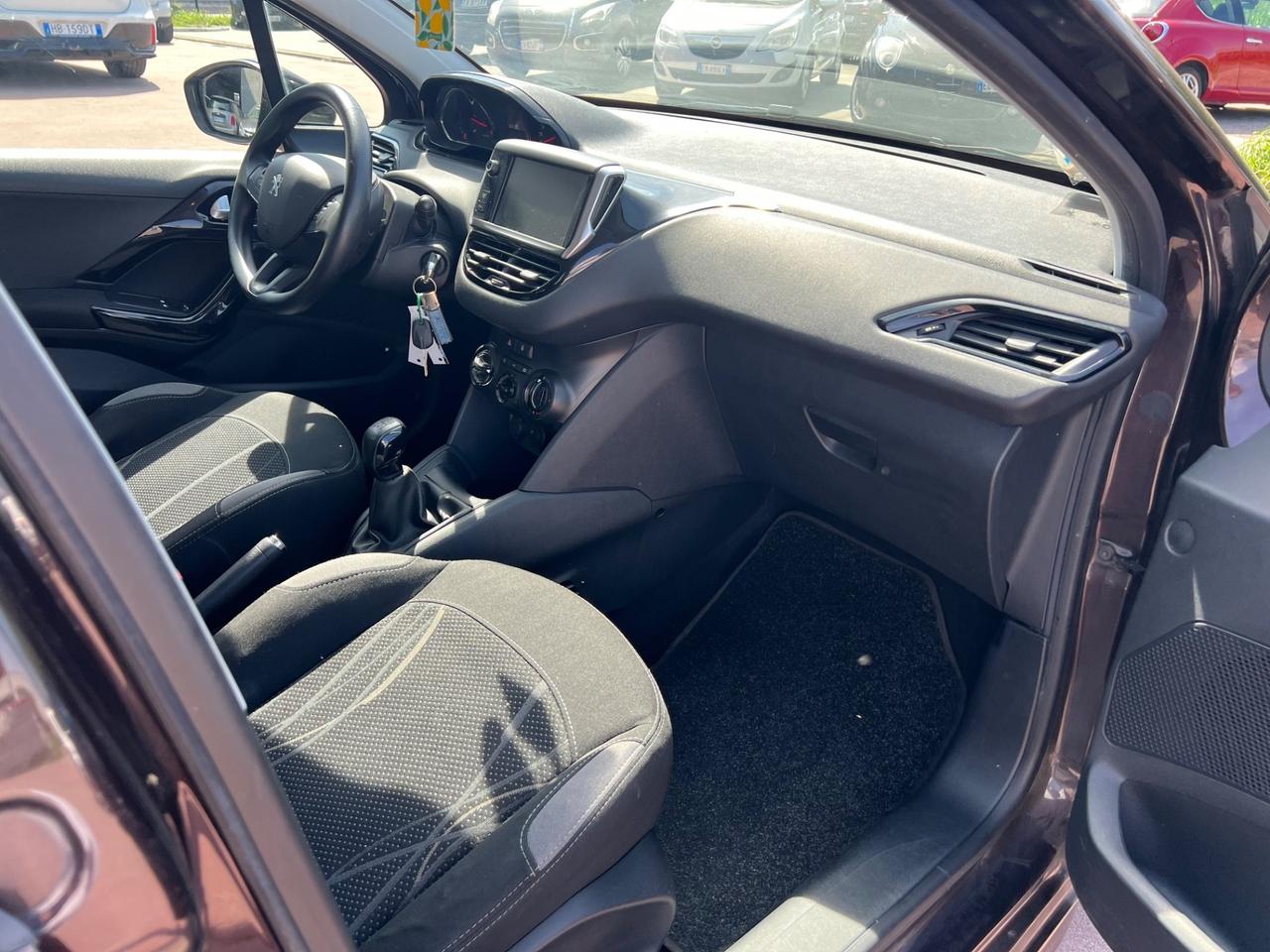 Peugeot 208 1.4 HDi 68 CV 5 porte Active
