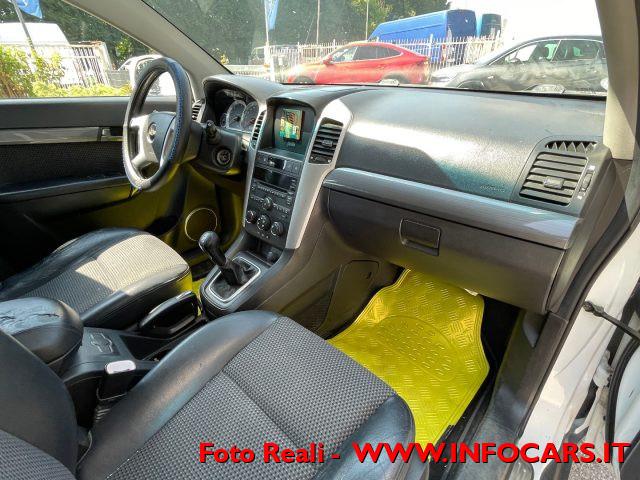 CHEVROLET Captiva 2.0 VCDi LS 7 POSTI