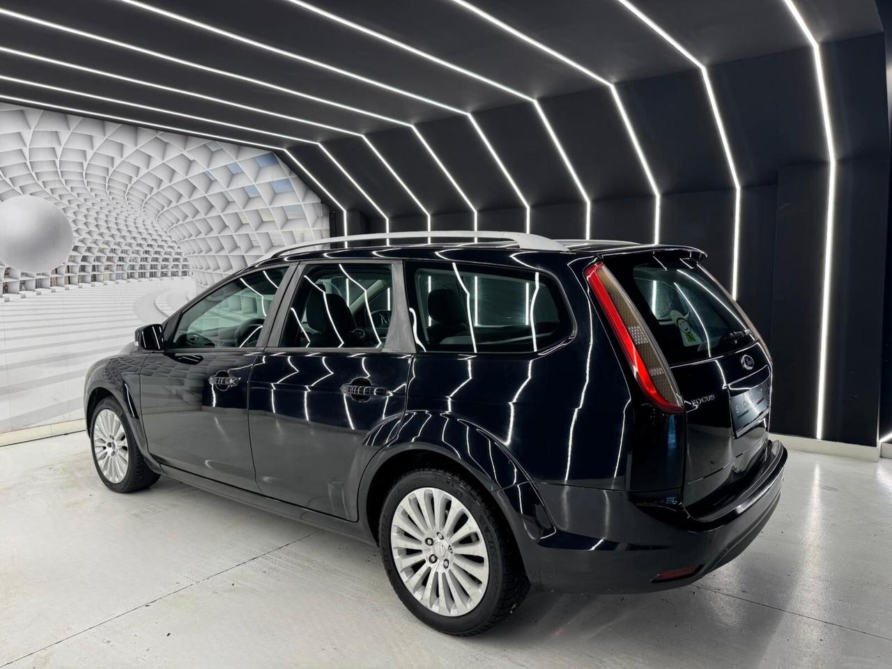 Ford Focus 1.6 TDCi (90CV) - KM CERTIFICATI