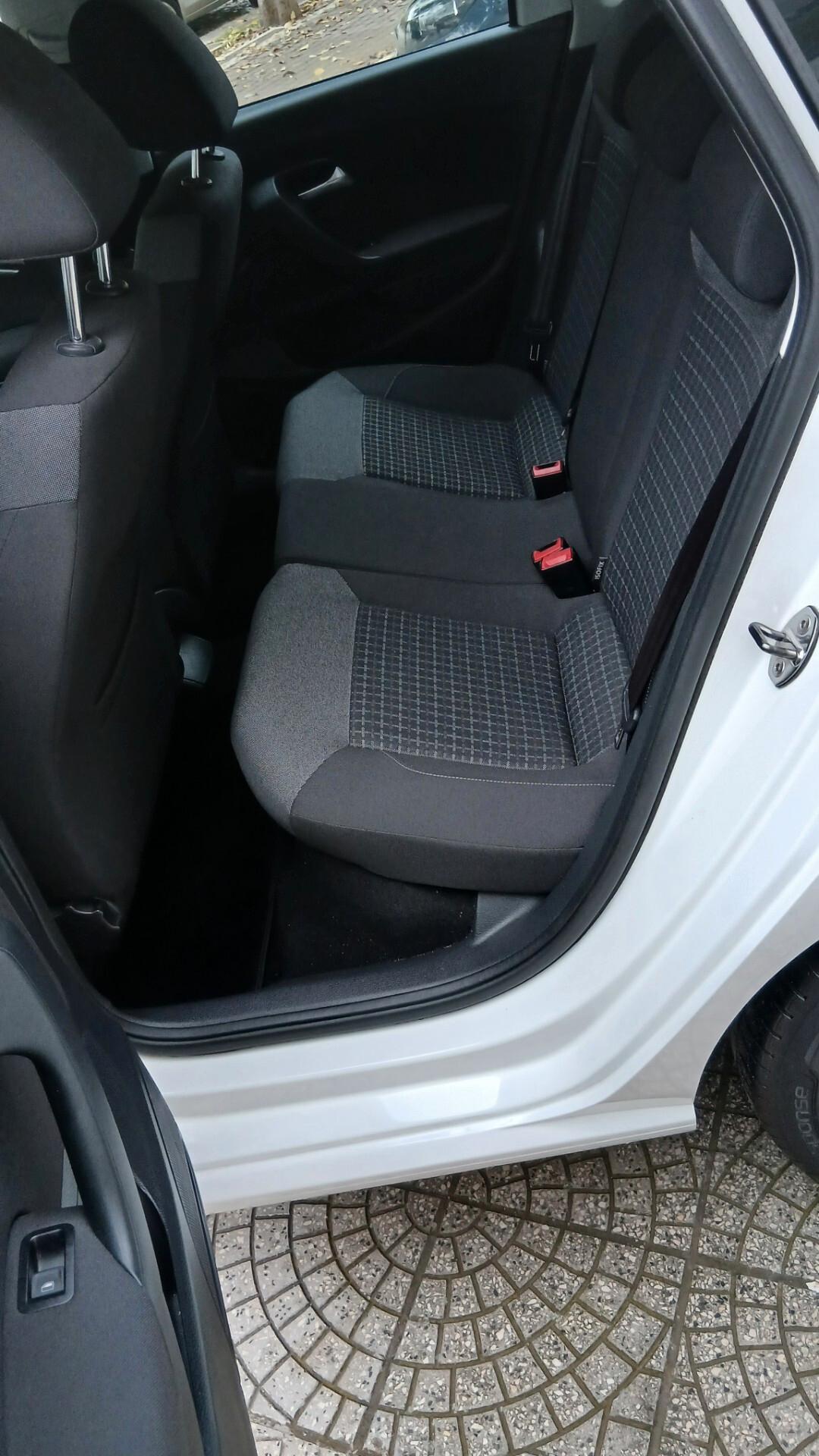 Volkswagen POLO 1.4 TDI 5p. HIGHLINE BLUE MOTION Technology