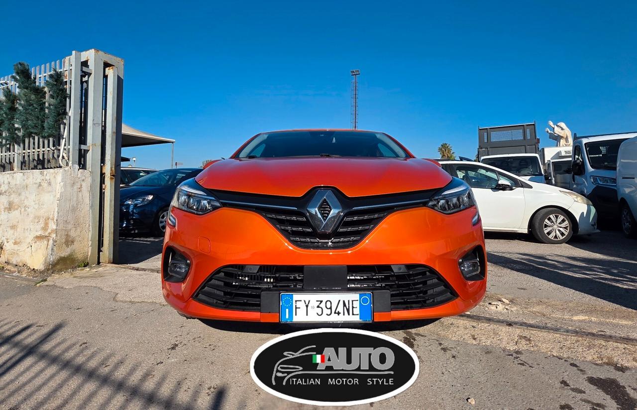 Renault Clio TCe 100 CV 5 porte Intens