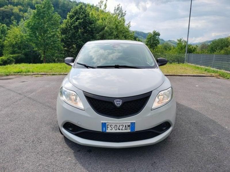 Lancia Ypsilon 1.2 69 CV 5 porte Elefantino Blu