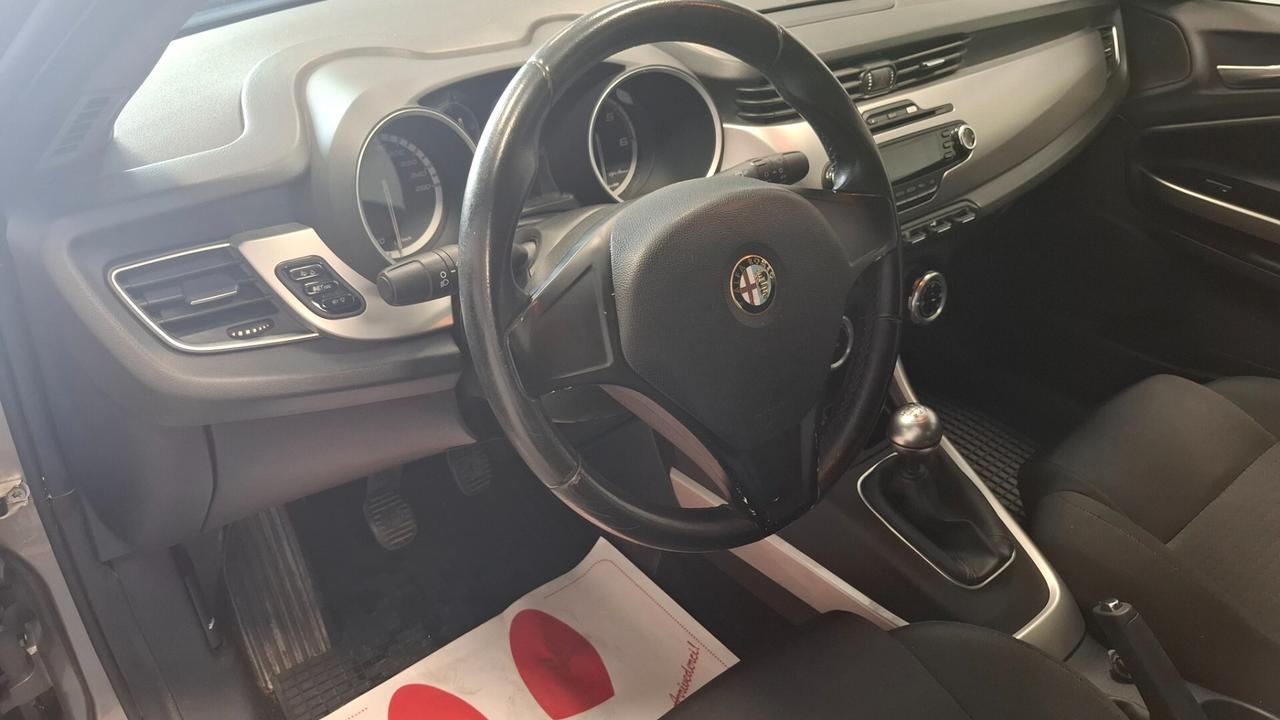 Alfa Romeo Giulietta 1.6 JTDm-2 105 CV Progression