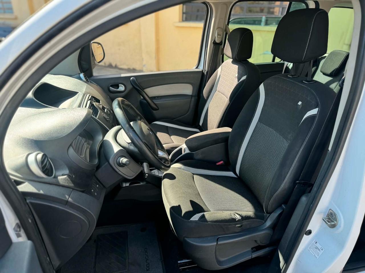 Renault Kangoo 2015 1.5 Diesel 90CV 5 porte 140.000 KM