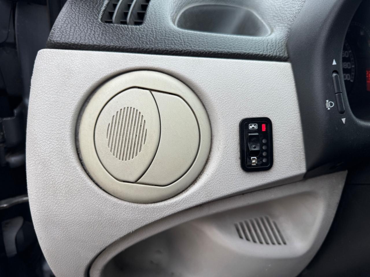 Fiat Punto 1.2 16V 3 porte Emotion GPL