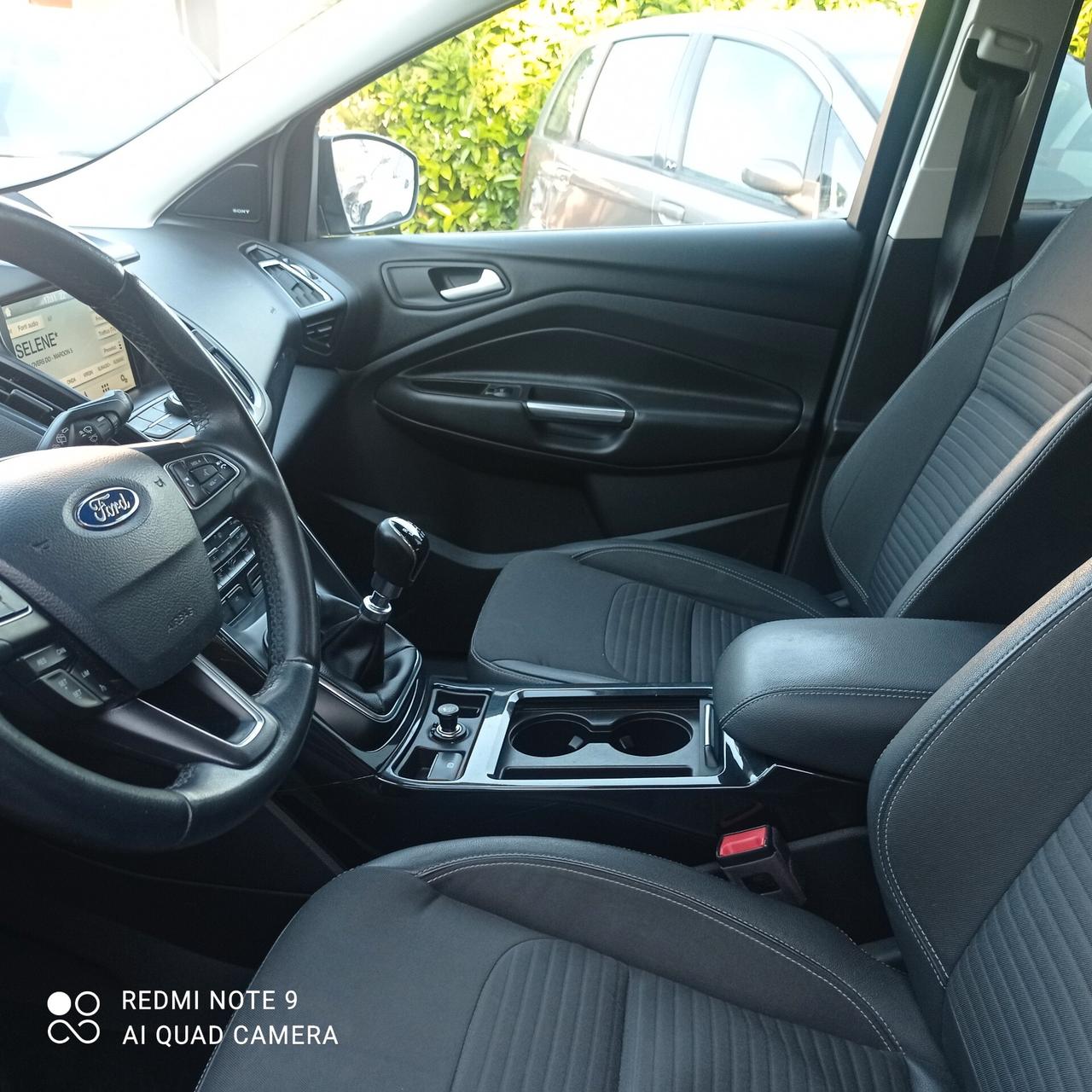 Ford Kuga 1.5 TDCI 120 CV S&S 2WD Business