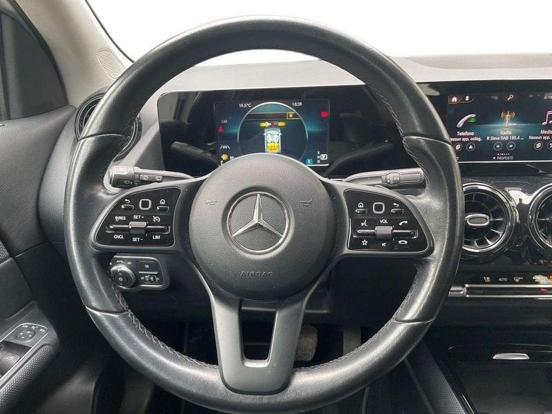 Mercedes-Benz GLA 180 d Business auto
