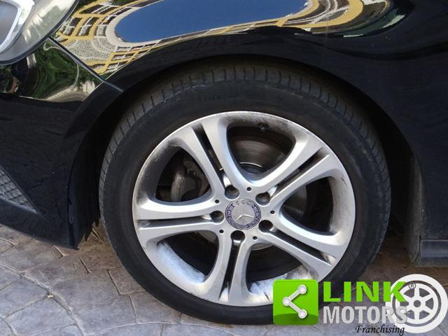 MERCEDES-BENZ A 180 CDI 110 CV DARK NIGHT EDITION