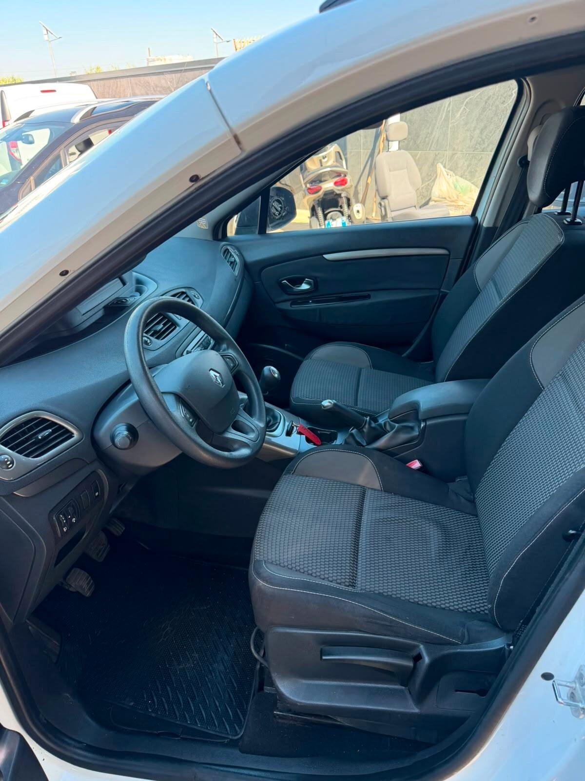 Renault Scenic Scénic XMod Cross 1.5 dCi 110CV Start&Stop Energy