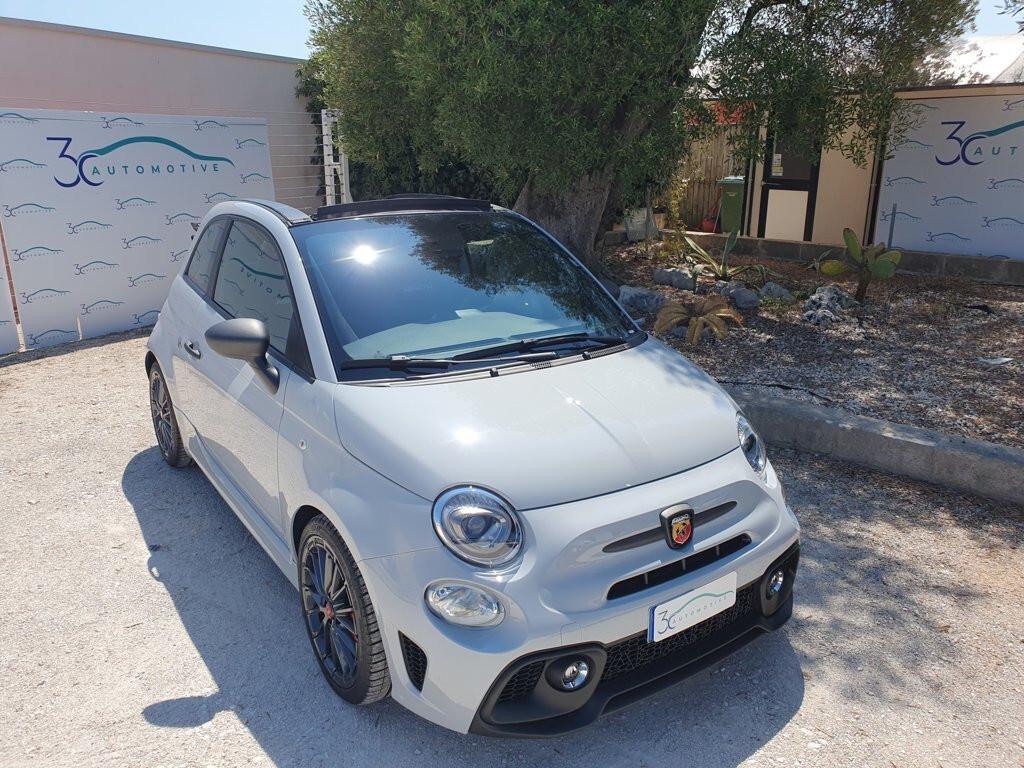 Abarth 695C 1.4 Turbo T-Jet 180CV