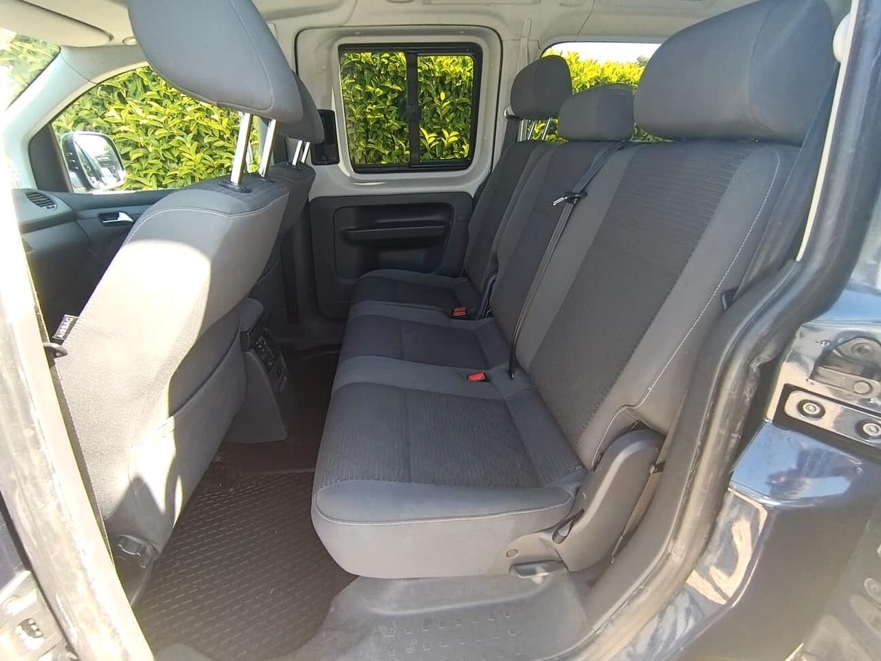 Volkswagen Caddy 1.6 TDI 102 CV DSG 5p. Highline Maxi