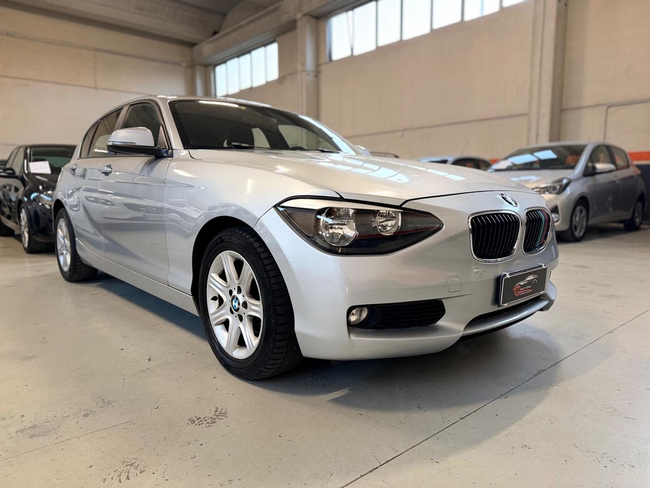 Bmw 116 116d 5p. Efficient Dynamics Urban NEOPATENTATI