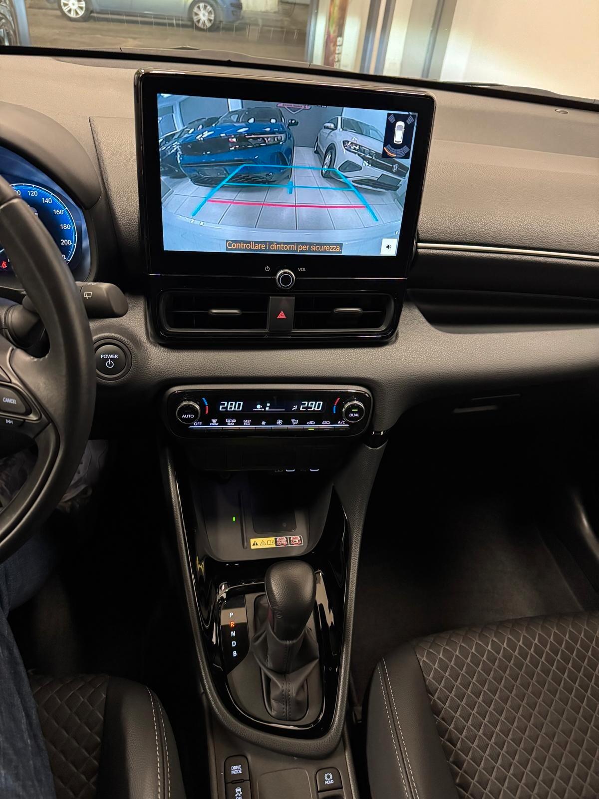 Toyota Yaris 1.5 130 Hybrid 5 porte Lounge