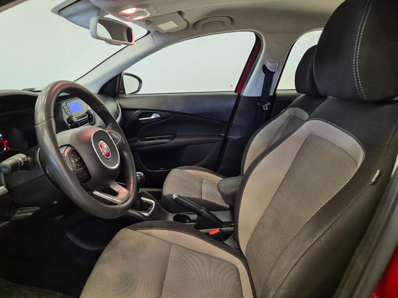 Fiat Tipo 4p 1.4 Opening Edition 95cv - UNIPROPRIETARIO - NEOPATENTATI - Sens. Park. - Bluetooth - Clima