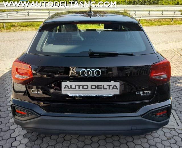 AUDI Q2 35 TDI quattro S tronic Business